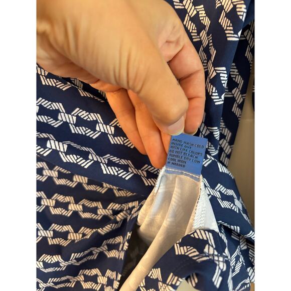 J. McLaughlin Women’s 3/4 Sleeve Signature Tee Shirt Blue Size Small NWOT - Picture 7 of 7